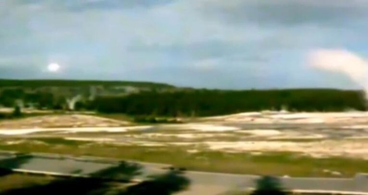 黄石公园现UFO：金属外壳会发光88 / 作者:上校 / 帖子ID:27602