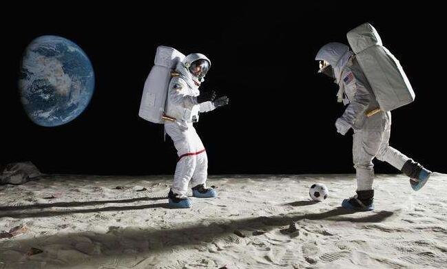 科学家提出大胆猜测，将人类死后全送到宇宙中，将会产生新的生命467 / 作者:star1943 / 帖子ID:27618