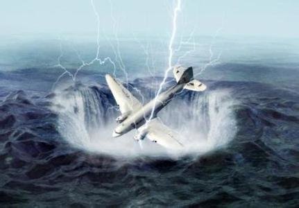 神秘的日本龙三角百慕大常发生空难海难 罪魁祸首竟然会是UFO？728 / 作者:qq1023234136 / 帖子ID:27743
