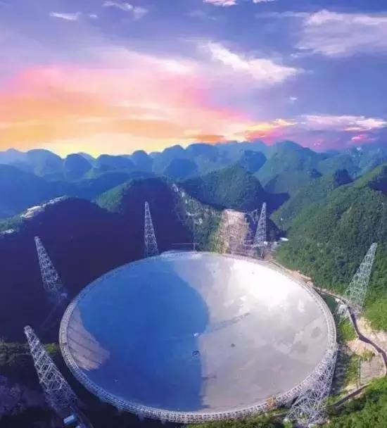 连杨振宁都惊讶的“中国天眼”，史蒂芬霍金却说能招来外星文明？！745 / 作者:漫随 / 帖子ID:27797
