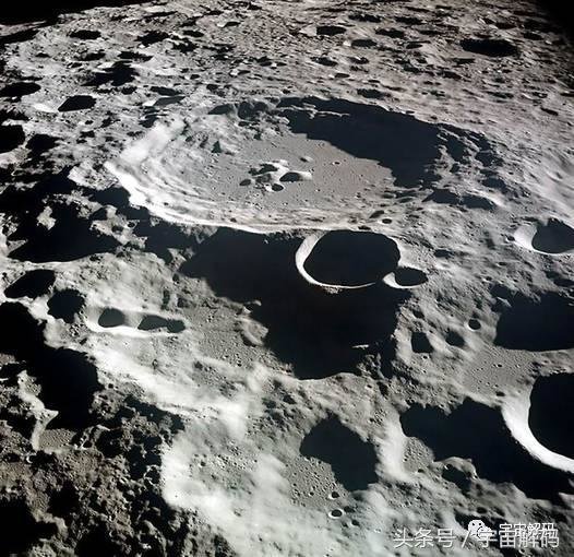 外星文明没有在月球背面的表层，而是在地下熔岩管道952 / 作者:qq1023234136 / 帖子ID:27907