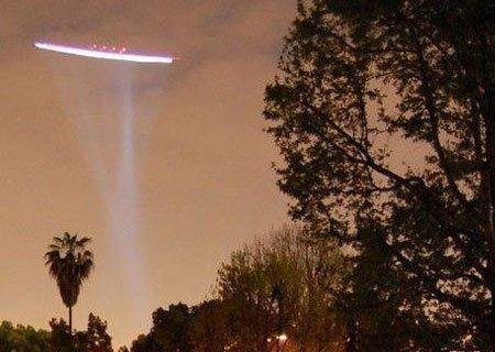 世界各地涌现UFO，UFO频繁现身是否预示着什么455 / 作者:WX. / 帖子ID:28049