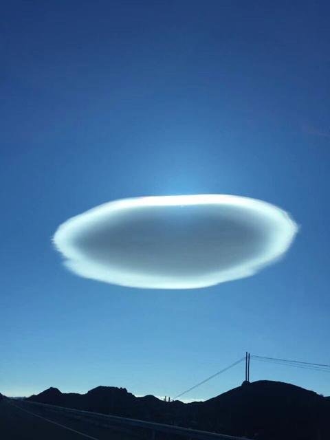 世界各地涌现UFO，UFO频繁现身是否预示着什么489 / 作者:WX. / 帖子ID:28049