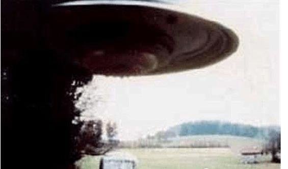 UFO出现时的各种异象 人类武器对它束手无策609 / 作者:513668881wjt / 帖子ID:28209