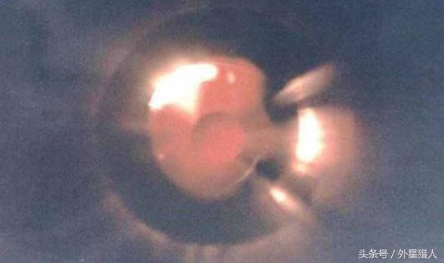 UFO悬停在摄影者头顶上？952 / 作者:千古一文 / 帖子ID:28379