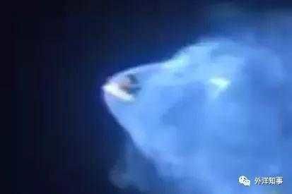 加州数百人称看到UFO! 前官员表示：宇宙中，我们并不孤独712 / 作者:歪丣孬 / 帖子ID:28476
