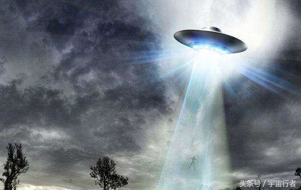 UFO真实存在吗？网友拍摄到有UFO造访地球，科学家对此作出回应341 / 作者:wenhongchen / 帖子ID:28691