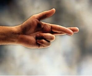 亚里士多德错觉形成原因，科学解释眼睛为什么会骗你674 / 作者:伤我心太深 / 帖子ID:28747