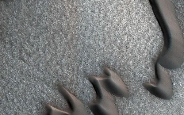 火星上发现神秘的“巨石堆”，NASA将其命名为“火星巨石堆案件”309 / 作者:柠静夏链 / 帖子ID:29429