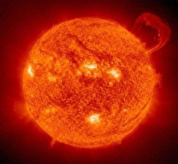 为什么在地球上能看得到太阳和月球，但是看不到太阳系其他星球？545 / 作者:t3xifdff / 帖子ID:30237