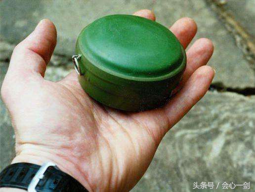 直击世界上最可怕的八种武器，其中有一半是联合国禁止使用的503 / 作者:zhoujingli / 帖子ID:30912