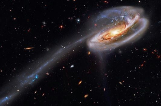 宇宙中有哪些有趣的天体系统？876 / 作者:ccxm / 帖子ID:31032