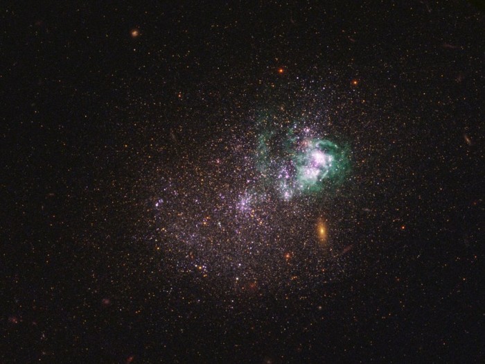 天文学家用哈勃望远镜展现近域宇宙：以紫外线细节977 / 作者:UFO外星人爱好者 / 帖子ID:31801