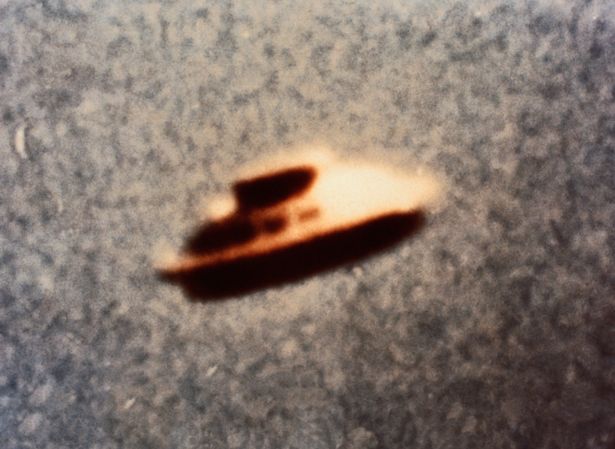 加拿大出现【绿色球形会发光】不明飞行物740 / 作者:UFO外星人爱好者 / 帖子ID:31817