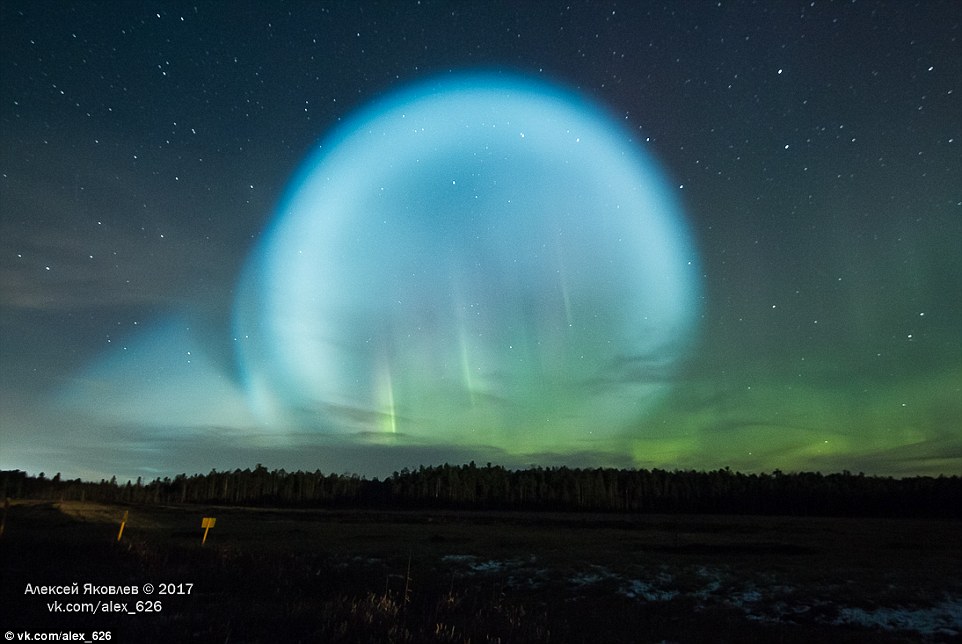 俄罗斯西伯利亚现巨大光球，疑似UFO，难道外星人来了？518 / 作者:UFO外星人爱好者 / 帖子ID:32134