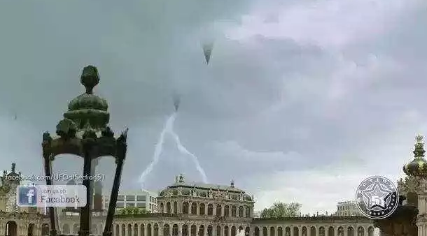 近日德国天空出现多个圆锥状不明飞行物276 / 作者:UFO外星人爱好者 / 帖子ID:32342