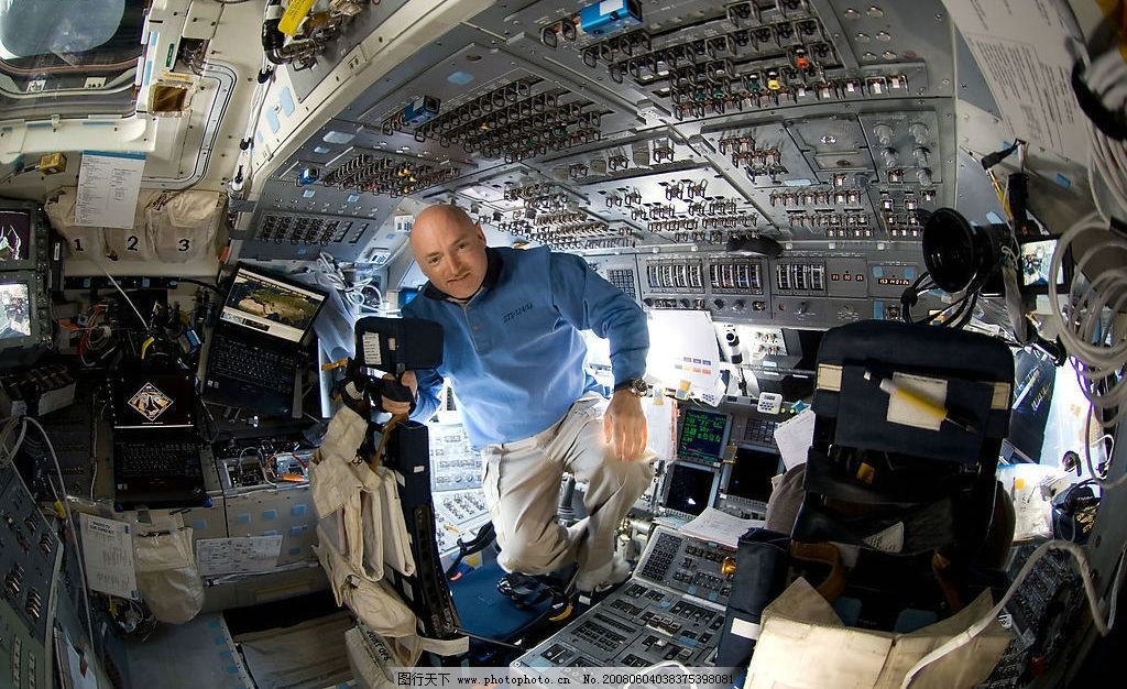 科学发现长期太空生活不仅改变外貌还改变基因896 / 作者:UFO外星人爱好者 / 帖子ID:32513 科学发现长期太空生活不仅改变外貌还改变基因896 / 作者:UFO外星人爱好者 / 帖子ID:32513
