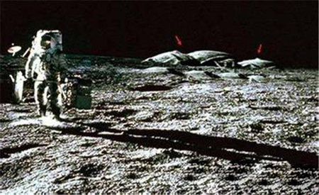 霍金：警告人类不要登月？真假值得怀疑516 / 作者:UFO外星人爱好者 / 帖子ID:32608