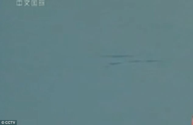 中国游客在国内喀纳斯湖拍到“水怪”？895 / 作者:UFO外星人爱好者 / 帖子ID:32794