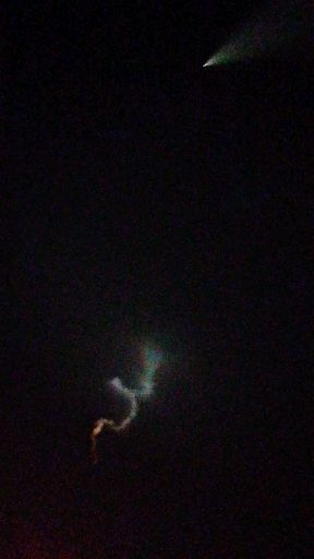 山西地区2018年4月27日20点天空不明飞行物？734 / 作者:mjbswji / 帖子ID:32826