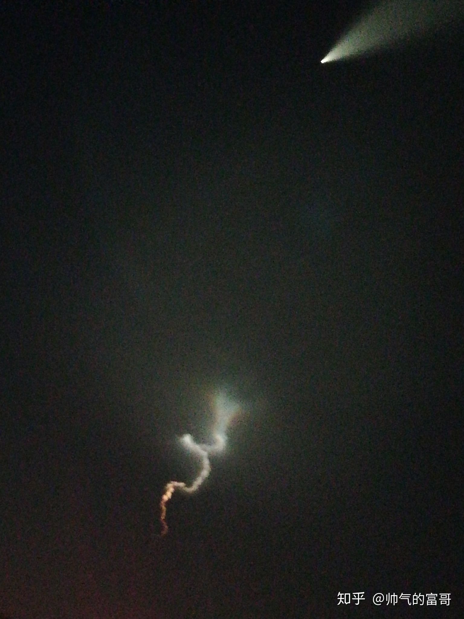 山西地区2018年4月27日20点天空不明飞行物？156 / 作者:mjbswji / 帖子ID:32826