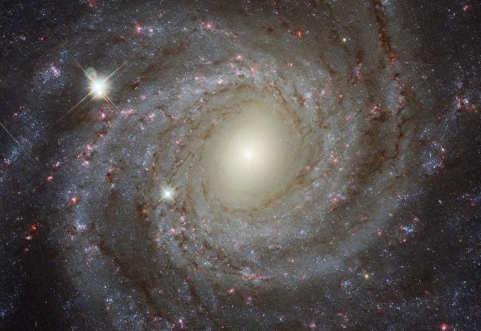 哈勃欧洲航天局公布小狮座螺旋星系巨大图像159 / 作者:UFO外星人爱好者 / 帖子ID:32987