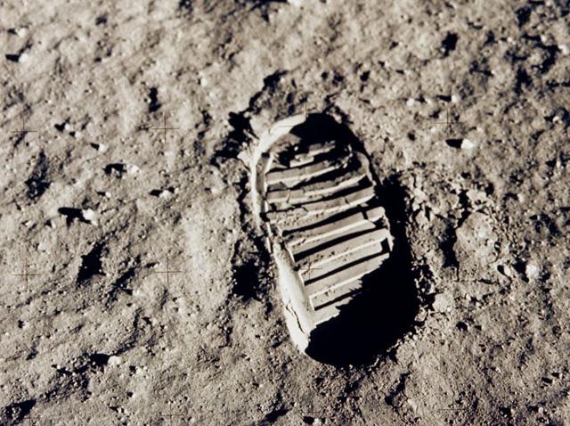 图集：人类首次登月成功45周年353 / 作者:静静的读你 / 帖子ID:33346