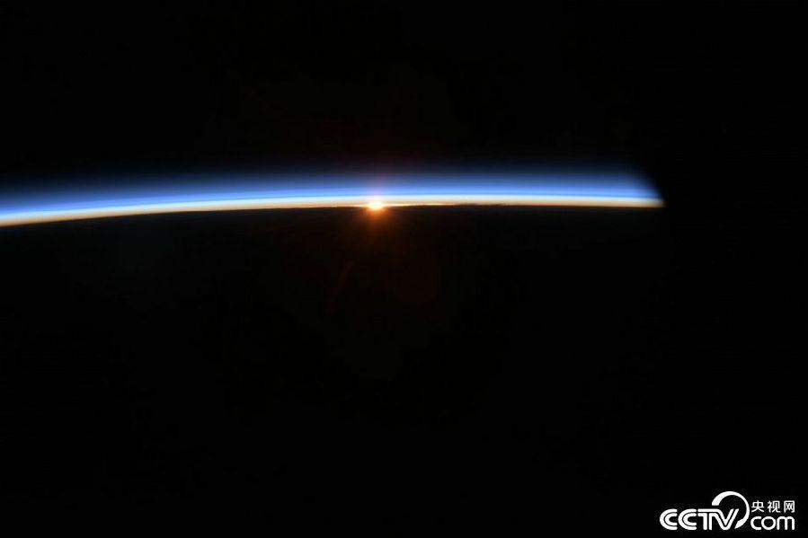 中国航天员的摄影作品：一起体验太空之旅837 / 作者:UFO外星人爱好者 / 帖子ID:33481