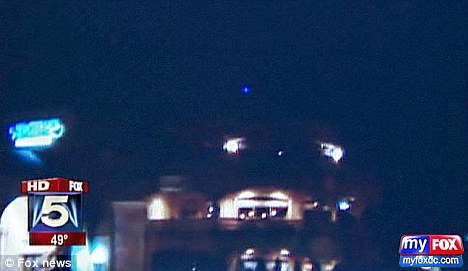 美国夜空惊现神秘蓝光ufo942 / 作者:UFO外星人爱好者 / 帖子ID:35180 美国夜空惊现神秘蓝光ufo942 / 作者:UFO外星人爱好者 / 帖子ID:35180