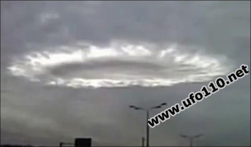 墨西哥惊险《独立日》中的情节295 / 作者:UFO外星人爱好者 / 帖子ID:40022 墨西哥惊险《独立日》中的情节295 / 作者:UFO外星人爱好者 / 帖子ID:40022