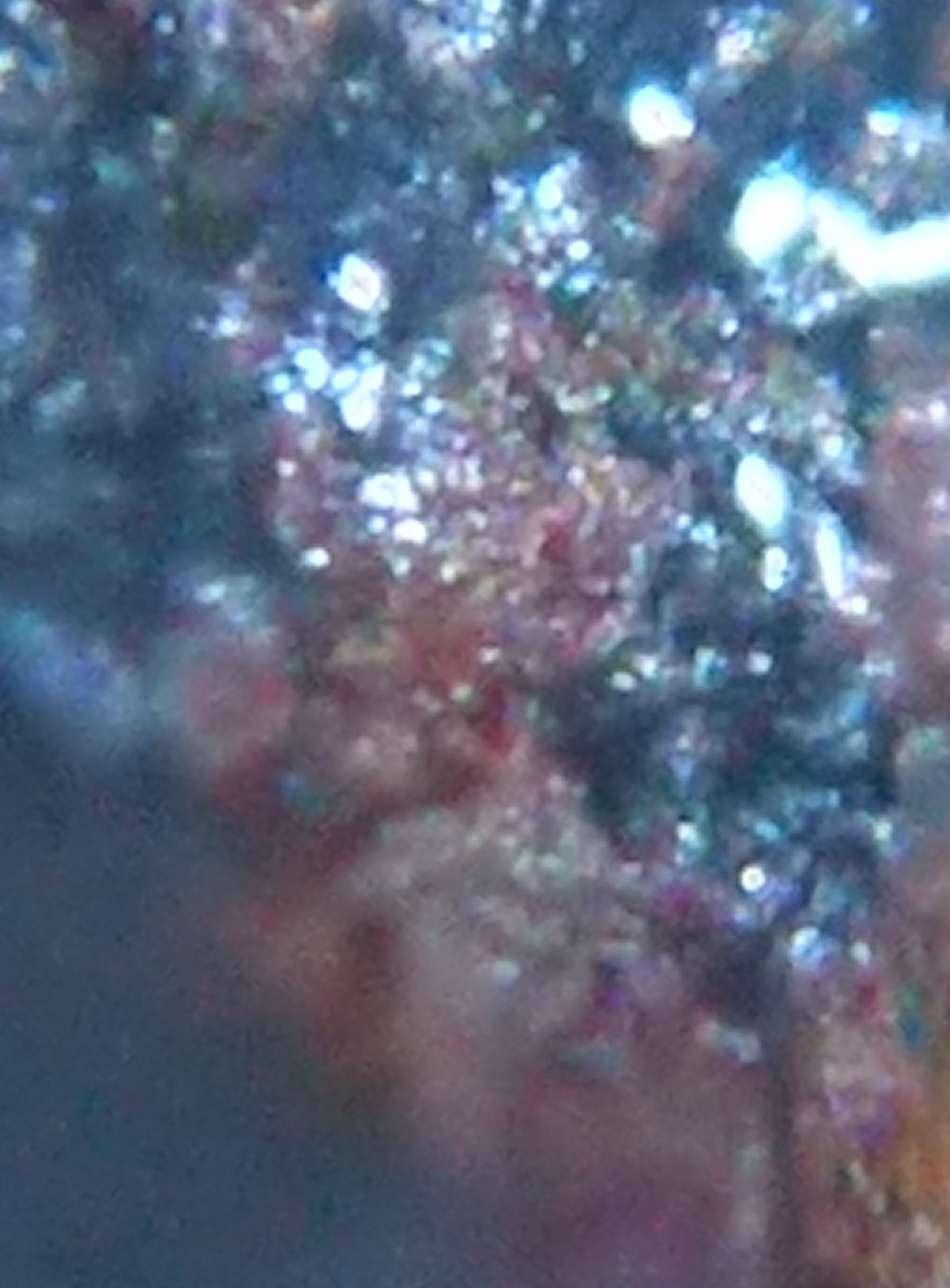 在中国发现的水晶猿人头上拍到了外星人宇航员头像和人类起源有关的影像995 / 作者:天外佛人 / 帖子ID:41857