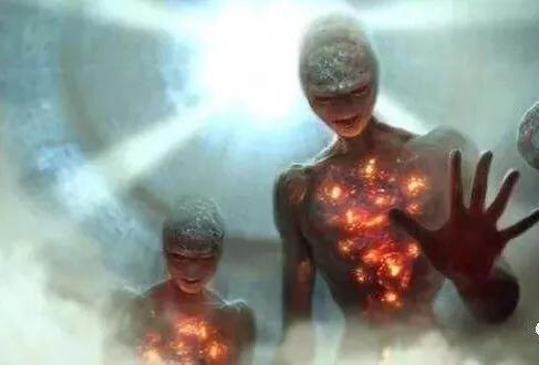 UFO事件揭秘：如不是外星人飞船那就是秘密武器645 / 作者:pybbs / 帖子ID:42019