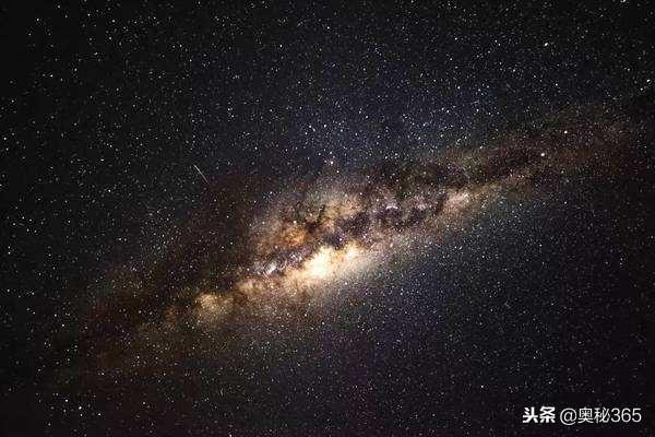 银河系附近可能潜藏有暗物质星系963 / 作者:爱上阿南 / 帖子ID:43045
