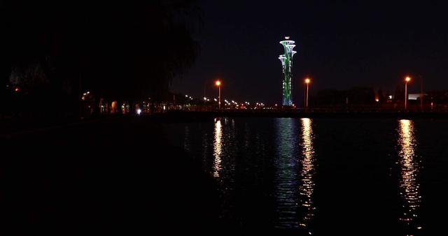 北卡罗来纳州夜空中拍摄的神秘之光，是UFO吗453 / 作者:LLL_111 / 帖子ID:43094