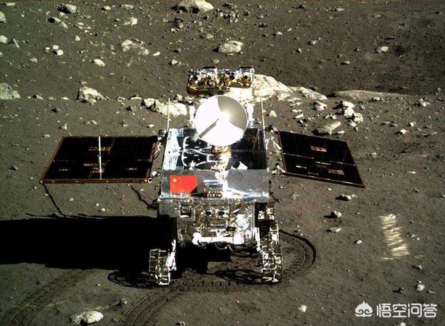 月球背面已经登陆了，以前的猜测都成了空，是不是外星人提前得知，搬到月球里边去了？你怎么看？719 / 作者:hyfeng0828 / 帖子ID:43163