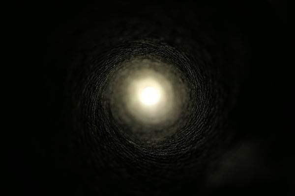 黑洞是什么形状的？科学家：有点像甜甜圈896 / 作者:57830716 / 帖子ID:43559