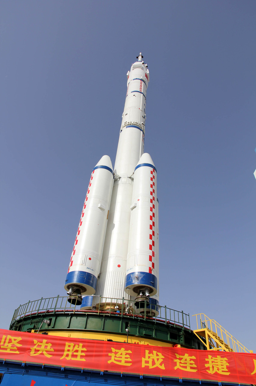 太空旅行中为什么飞船总是向前飞？78 / 作者:kevinbe888 / 帖子ID:44358