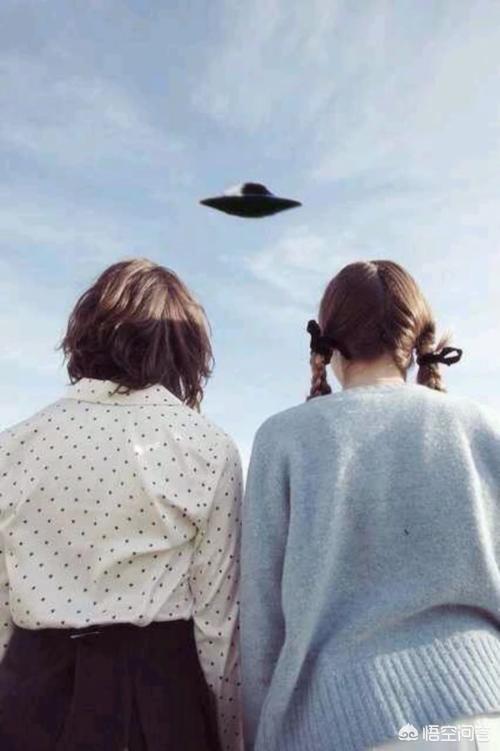 有人说有些人目击了UFO，这种事情是不是真的呢？你怎么看？842 / 作者:eXyGsLaf / 帖子ID:45025