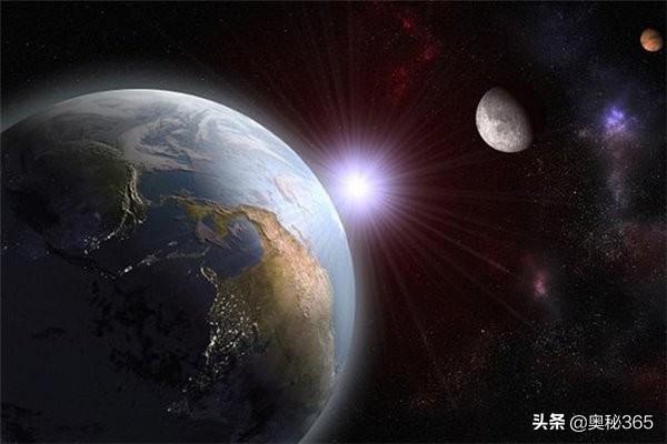 月亮和地球之间距离越来越大 是不是宇宙膨胀引起的？638 / 作者:cdixeji / 帖子ID:45031
