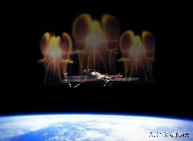 礼炮7号灵异事件：你相信有外星人吗？多位宇航员曾看见“天使”956 / 作者:jeff963 / 帖子ID:45419