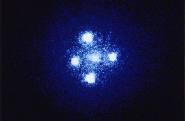 哈勃望远镜如何看到遥远的宇宙？334 / 作者:華大夫 / 帖子ID:45729