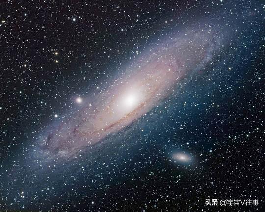人眼看的速度比光速还快？不然为什么瞬间就看到75亿光年外的星星276 / 作者:hoei / 帖子ID:45926