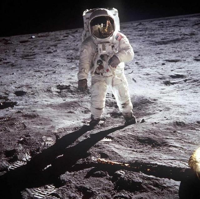 人类史上最著名的10张宇宙照片：从地球到黑洞，地球人从未止步！711 / 作者:spiegesq / 帖子ID:45968