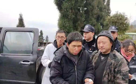 男子逃票被困雪山 被困14小时终于获救485 / 作者:UFO外星人爱好者 / 帖子ID:47667