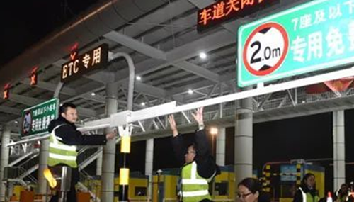 突发事件有哪些,突发事件的危害程度781 / 作者:小深 / 帖子ID:48338