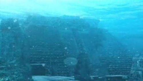 揭秘百慕大三角水下金字塔，水晶材质建筑成231 / 作者:伤我心太深 / 帖子ID:48267