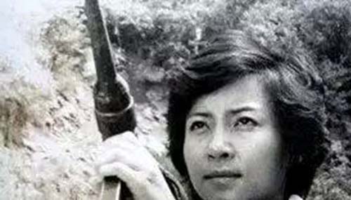 越南女兵不穿内衣真相!防不胜防913 / 作者:爱英语的人 / 帖子ID:48477