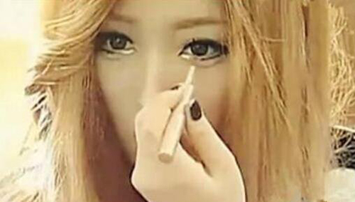 韩国20岁美女裴达美卸妆后的样子791 / 作者:小深 / 帖子ID:49082