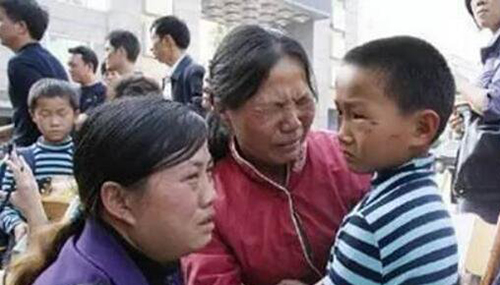人贩子为什么不判死刑：判死刑会让人贩子走上极端害死孩子557 / 作者:小深 / 帖子ID:49052