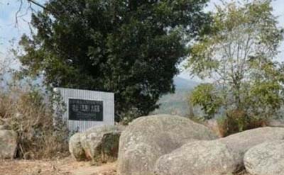 在凉山州大石墓发掘两万具遗骸，历史上神秘消失的邛都人708 / 作者:网上的人生 / 帖子ID:49272
